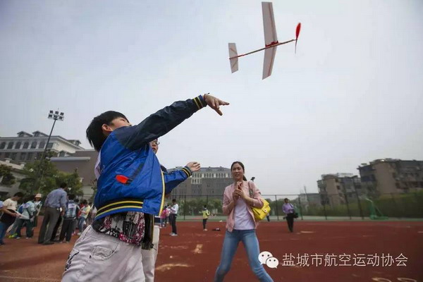 6月11日“体彩杯”第十八届航模教育竞赛 （佛山市航空运动协会预选赛）隆重举行